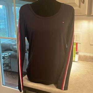 Tommy Hilfiger Women's Navy Blue Long Sleeve Top